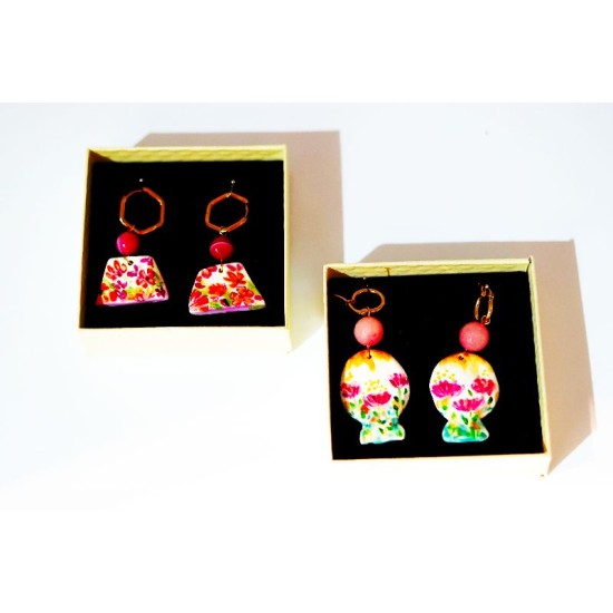 Boucles d’oreilles fleuries